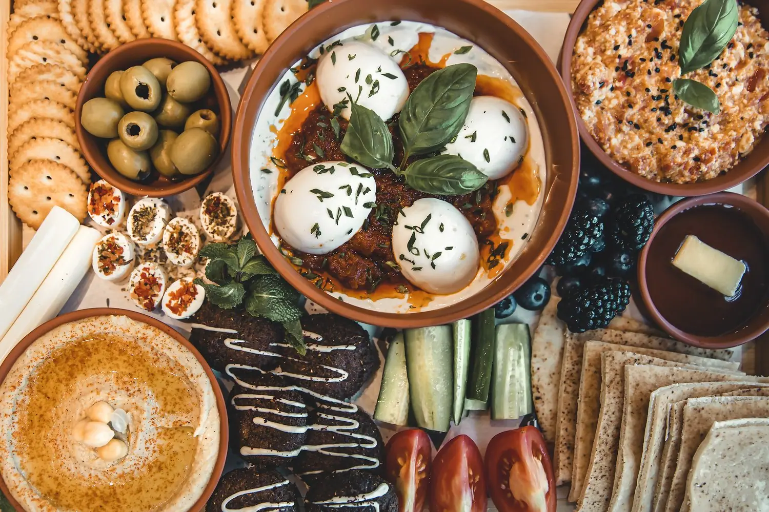 Restauracje z kuchnią śródziemnomorską w Gdańsku: mezze i antipasti