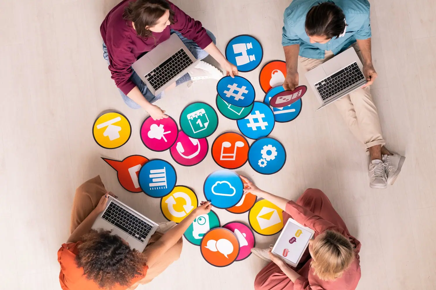 Jak wybrać kurs obsługi social mediów w Gdańsku: marketing cyfrowy